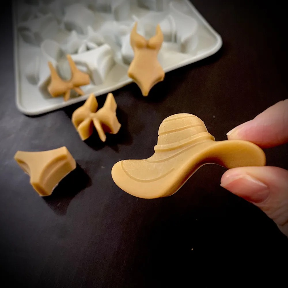 A Summer-Themed Beach Bikini M – обзор и цена Soap Making Equipment