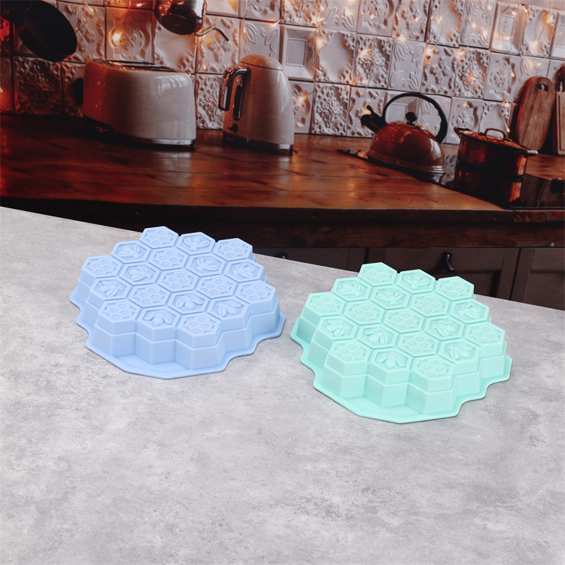 Silicone 19 Mobile Bee Honeyco – обзор и цена Soap Making Equipment